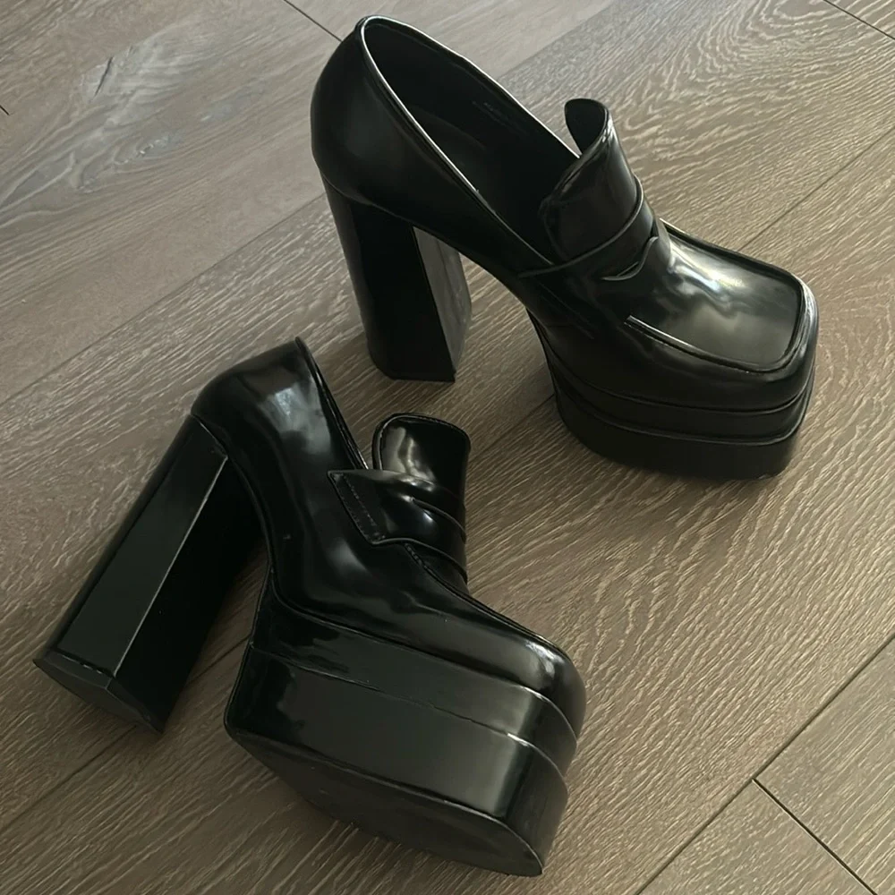 ❌SOLD Black Jeffrey Campbell Patent Loafers Platforms 8 - Picture 1 of 9